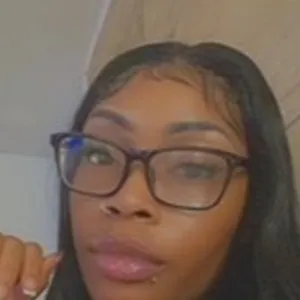 ChynaBanks from bongacams