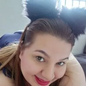 Cinammonxxx from bongacams