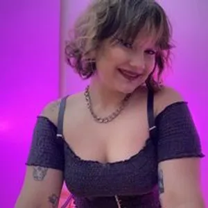 Clare-Sugar from bongacams