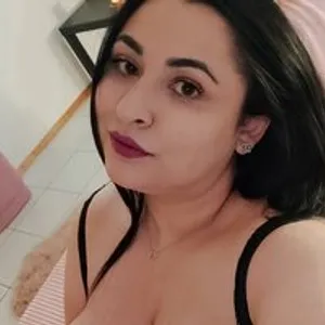 CreamyBeata from bongacams