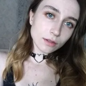 CreeepyBB from bongacams