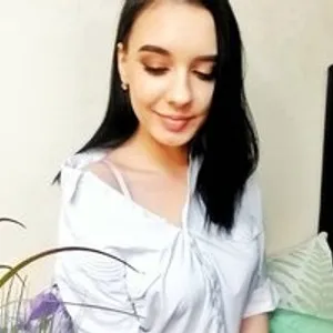 Cutegirl18i from bongacams