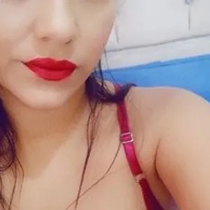 DANIELA-SQUIR from bongacams