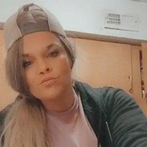 Dadaswhore from bongacams