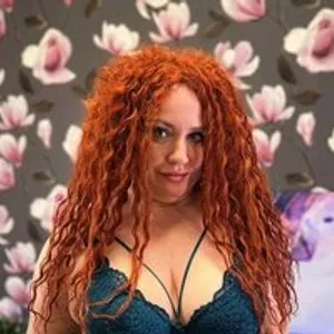 DanaWolv from bongacams