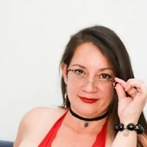 Danie-bakerr from bongacams