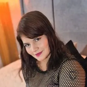 DapheneSpenscer from bongacams