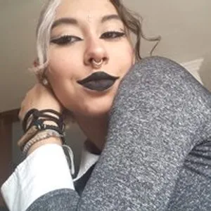 DarkAtenea from bongacams