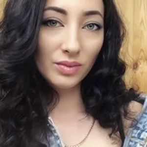 Dashika from bongacams