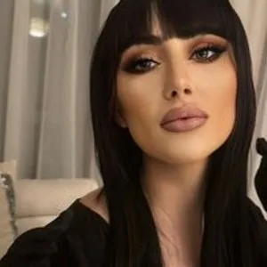 DeannaDevon from bongacams