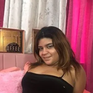 Devoragirl from bongacams