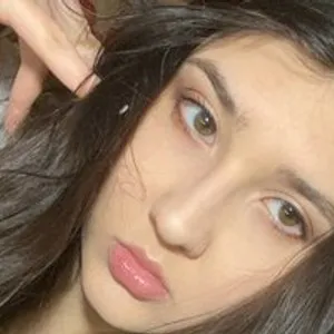 DianDria from bongacams