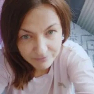 EleanorHoney from bongacams