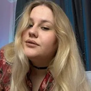 ElienArinly from bongacams