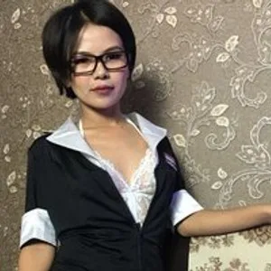 Elisa-lin from bongacams