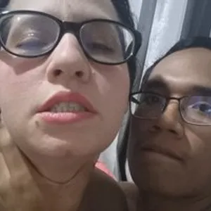 EmilyGreen-Tom from bongacams