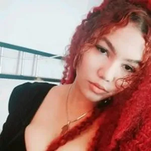 EmilyyCampbell from bongacams