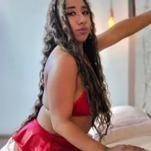 Eveelyn from bongacams