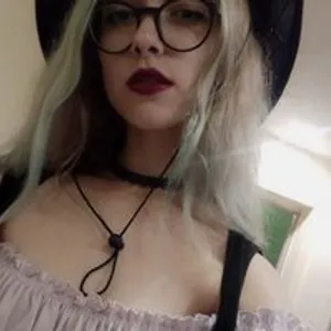 EvelinaG from bongacams