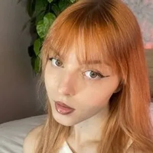 Flaming-Azalea from bongacams