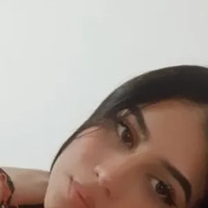 Foxy-lovee from bongacams