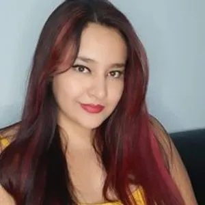 Gabyy-Love from bongacams