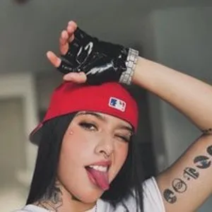 Gangster-girl from bongacams