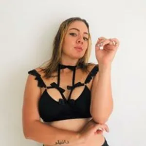 GinnaGrey from bongacams