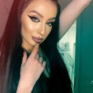 GossipGirl69 from bongacams