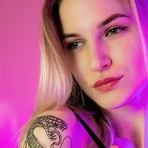 GraceWiggins from bongacams