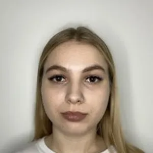 GwenBavrent from bongacams