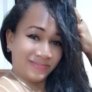 Haidine from bongacams