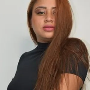 HaileyGomez from bongacams