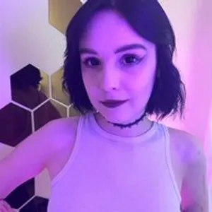 HannahBigrevic from bongacams