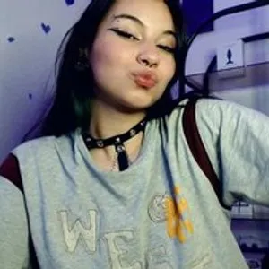 Happymoment69 from bongacams