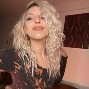 HarperBr from bongacams