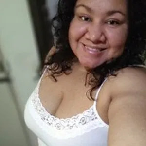 Hiuya-Bbw from bongacams