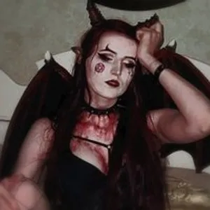 Horrorchan13 from bongacams