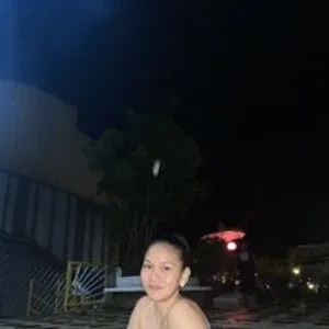 HotAsianMom from bongacams