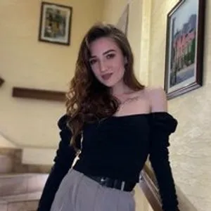 IdaShaya from bongacams