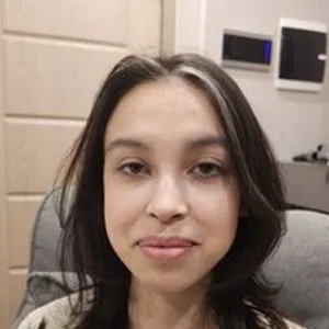 InariSparkle from bongacams