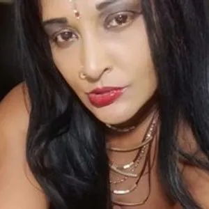 Indiankammy30 from bongacams