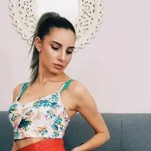 InnocentEva from bongacams