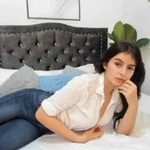 Isabellaprice from bongacams