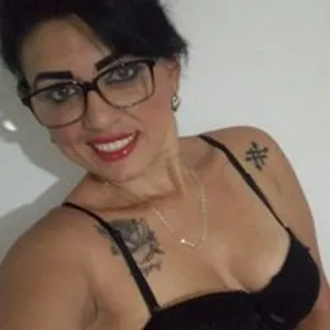 IsiRoberts from bongacams