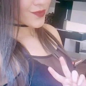 Issa-Bella- from bongacams