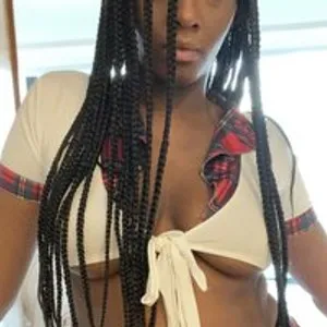 Jamaicankitty from bongacams