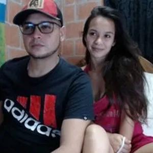 JamesandYeimi from bongacams