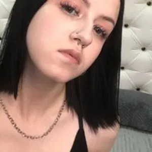 Jessie666 from bongacams