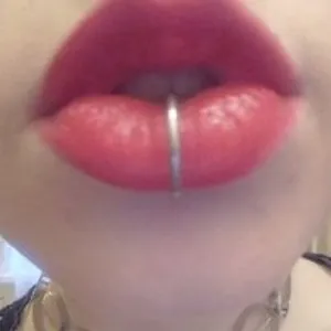 Jojo-Lala from bongacams